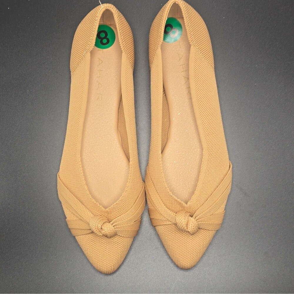 Tahari Catalina Knit Slip-On Flats Natural Nude Bow Pointed Toe Size 8 NWOB
